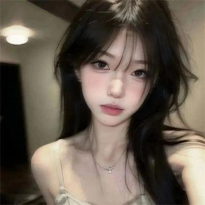 隔楼女孩：我们之间的层距